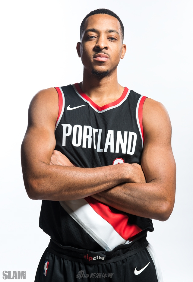 能在半空间 能在半空间